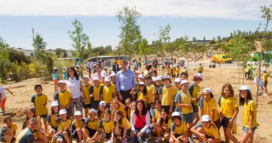 niños-alcalde-reforestacion