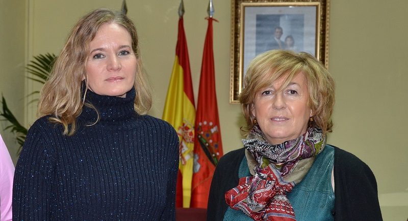 DIRECTORA GENERAL DE CONSUMO 01