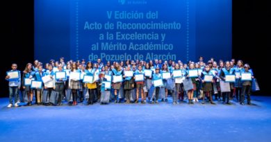 El Ayuntamiento de Pozuelo entrega los premios al Reconocimiento del Mérito y la Excelencia Académica.