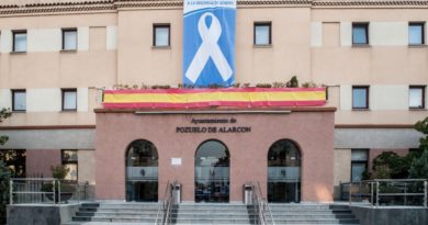 El Ayuntamiento de Pozuelo de Alarcón muestra su apoyo a la lucha contra la violencia de género.