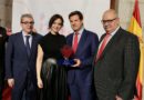El Ayuntamiento de Las Rozas recibe el Premio FEMADDI por su apuesta por el deporte inclusivo El Ayuntamiento de Las Rozas recibe el Premio FEMADDI por su apuesta por el deporte inclusivo