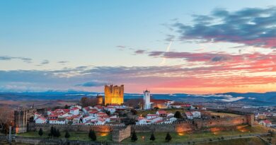 <strong> La Raya, el paraíso que une España y Portugal con el Duero de testigo</strong> <strong> La Raya, el paraíso que une España y Portugal con el Duero de testigo</strong>