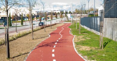 <strong>Boadilla acaba la primera fase de construcción de los nuevos tramos de carril bici</strong> <strong>Boadilla acaba la primera fase de construcción de los nuevos tramos de carril bici</strong>