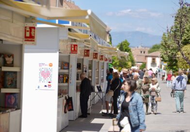 La calle Real de Las Rozas acoge la Feria del Libro 2025