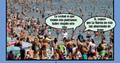 Playa española en agosto