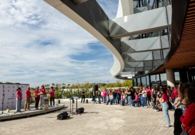 La alcaldesa de Pozuelo se sumó a la conmemoración del Día contra el Cáncer de Mama