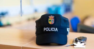 Robledo de Chavela recibe una subvención para la adquisición de vestuario de Policía Local Robledo de Chavela recibe una subvención para la adquisición de vestuario de Policía Local
