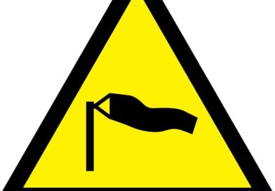 Aviso naranja por fuertes vientos y riesgo de desprendimientos