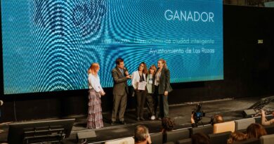 El CNIS premia al Comité de Transformación Digital de Las Rozas por su modelo de gestión y al alcalde por su trayectoria