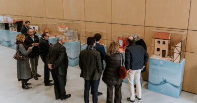 Las Rozas acoge la exposición sobre los 175 años de Canal de Isabel II ‘Un río vertical’ Las Rozas acoge la exposición sobre los 175 años de Canal de Isabel II ‘Un río vertical’