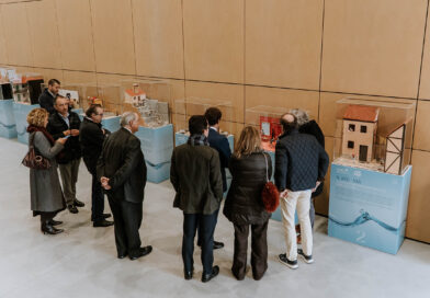 Las Rozas acoge la exposición sobre los 175 años de Canal de Isabel II ‘Un río vertical’ Las Rozas acoge la exposición sobre los 175 años de Canal de Isabel II ‘Un río vertical’