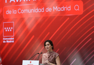 Díaz Ayuso presenta el avatar SOL, una nueva web que facilita las gestiones  a los madrileños