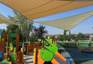 Galapagar instala 300 M²  de sombra en el parque de la Av. Víctimas del  Terrorismo