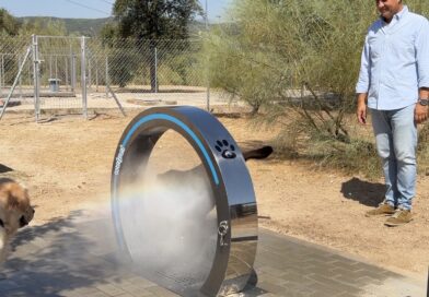 Las Rozas estrena un dispositivo para refrescar y mejorar el bienestar de las mascotas Las Rozas estrena un dispositivo para refrescar y mejorar el bienestar de las mascotas
